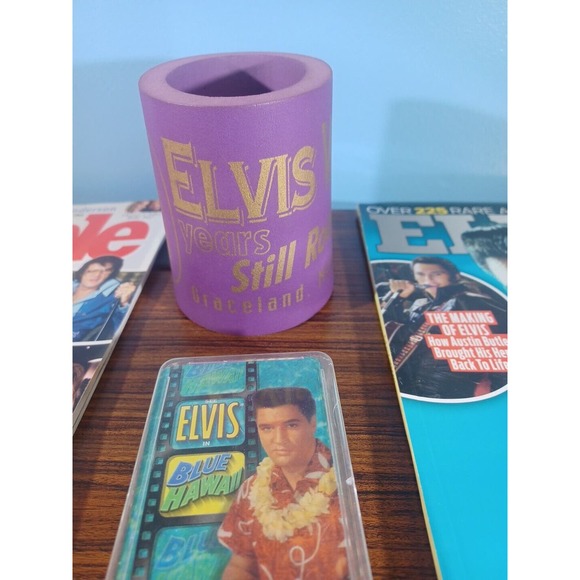 Vintage Elvis Presley Memorabilia (2)Watches Koozie Cards Magazines - Picture 7 of 16